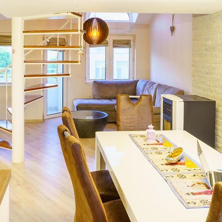 Centrally Located Apartment In Varna Exteriér fotografie
