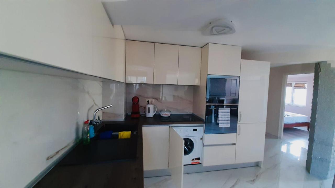 Centrally Located Apartment In Varna Exteriér fotografie