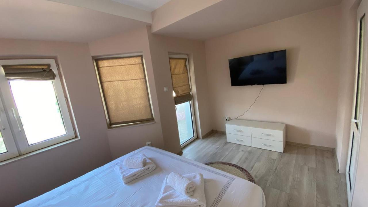 Centrally Located Apartment In Varna Exteriér fotografie