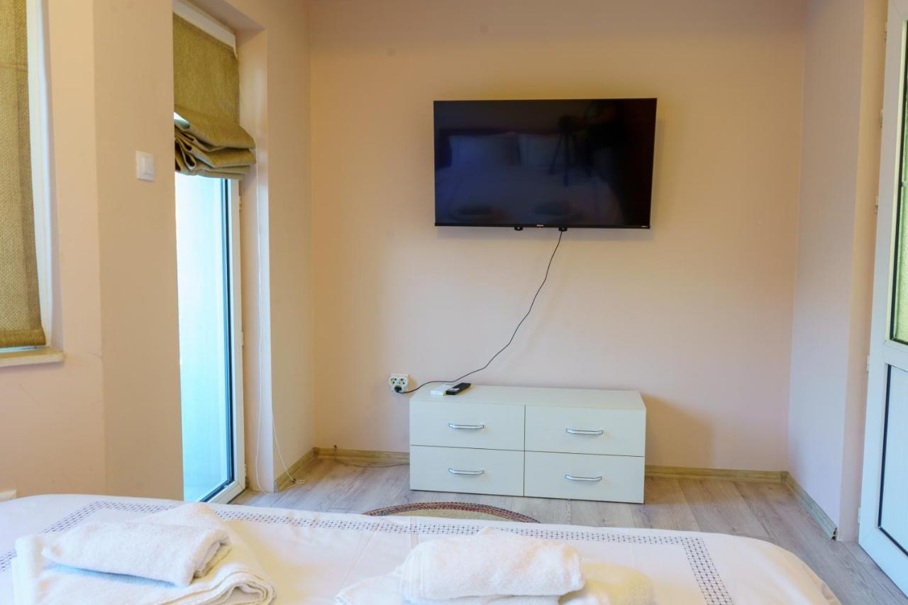 Centrally Located Apartment In Varna Exteriér fotografie