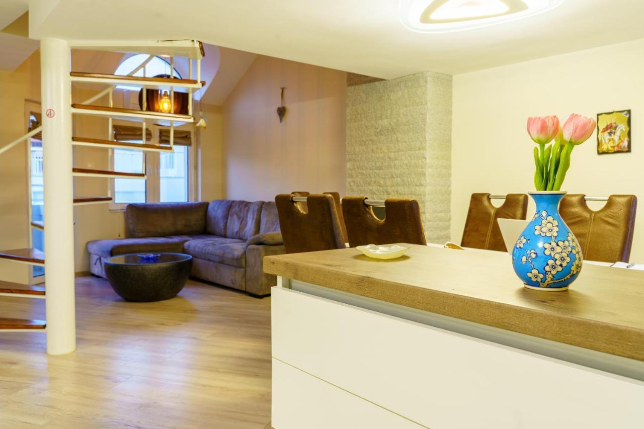 Centrally Located Apartment In Varna Exteriér fotografie